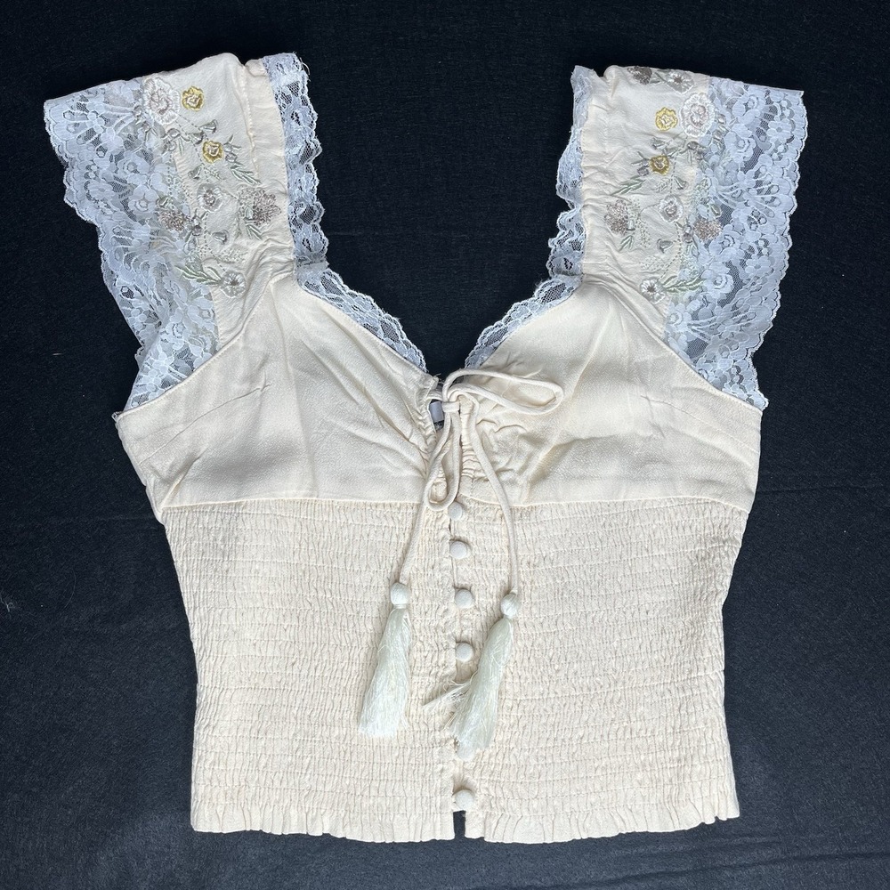 Wishlist Apparel Cream Embroidered Lace Button‎ Cottagecore Top M Boho Y2K